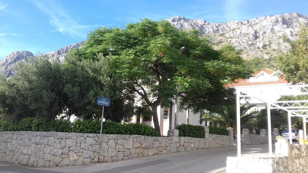 Apartments Erceg Omiš Εξωτερικό φωτογραφία