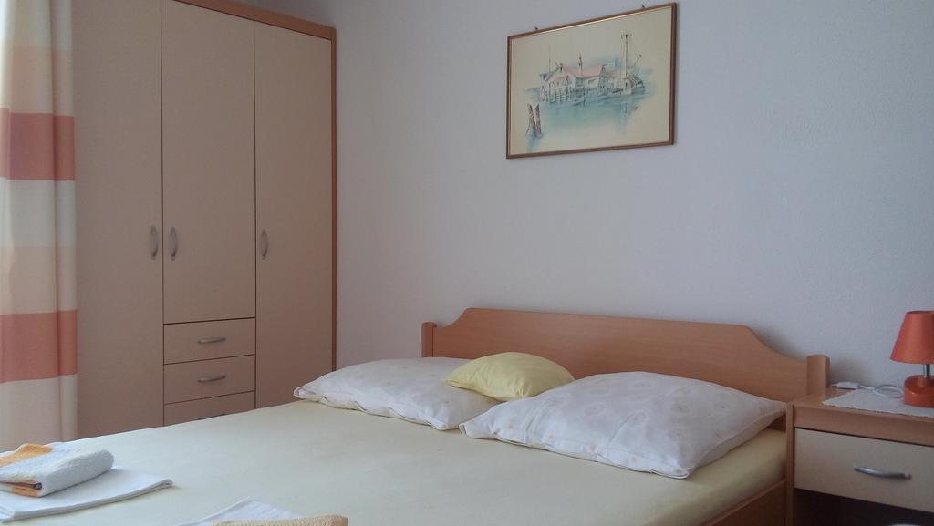 Apartments Erceg Omiš Εξωτερικό φωτογραφία