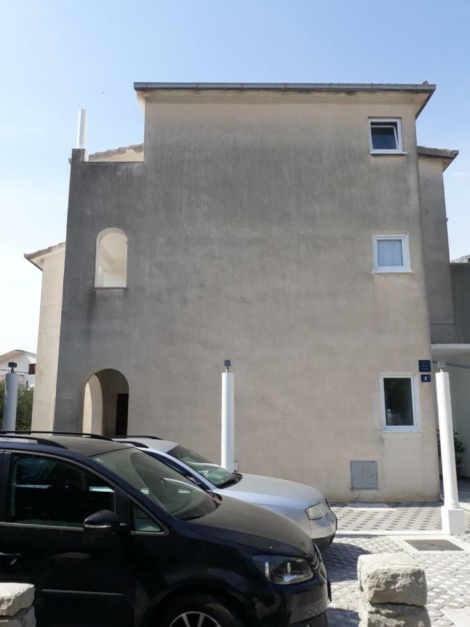 Apartments Erceg Omiš Εξωτερικό φωτογραφία