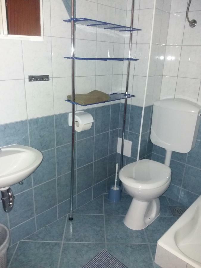 Apartments Erceg Omiš Εξωτερικό φωτογραφία